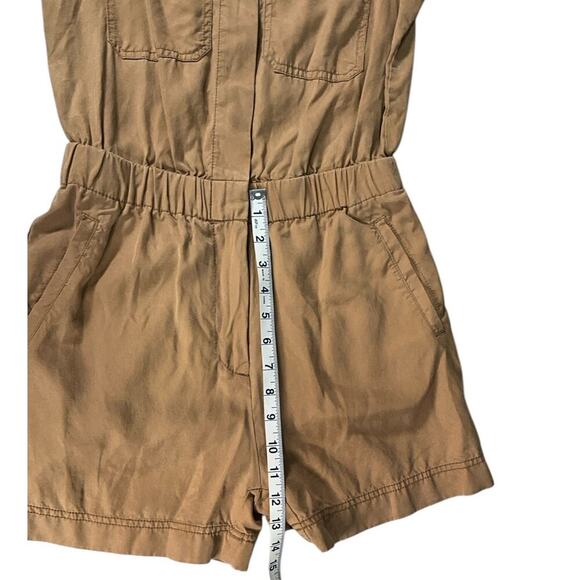 Banana Republic Size XS Utility Romper Latte Shorts Safari Classic Luxury Button - Picture 8 of 11